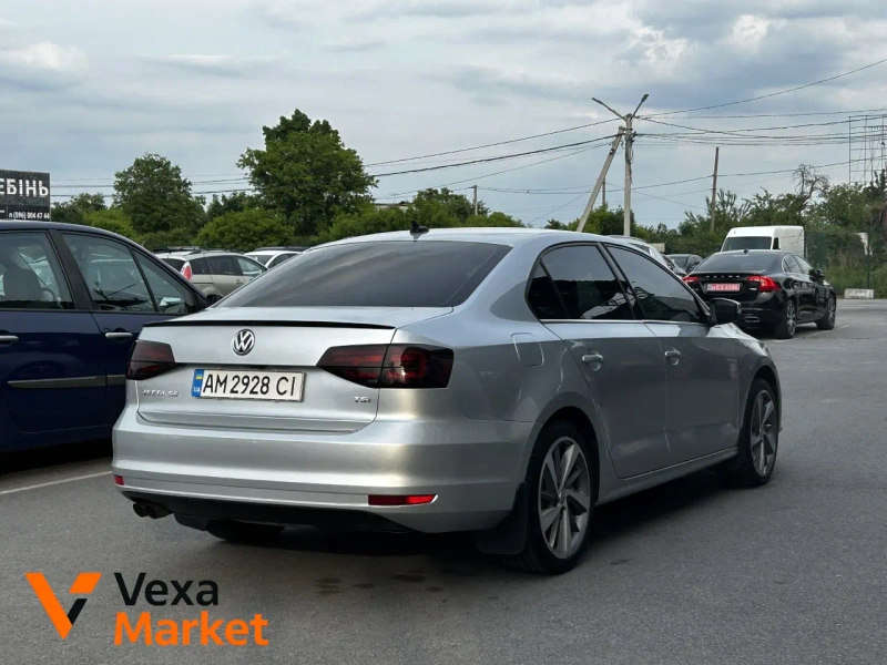 Volkswagen Jetta VI покоління (FL) 2015 Автомат Сірий — фото 2