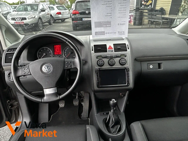 Volkswagen Touran 2009 Бензин 1.4л Ручна Механіка Сірий — фото 5