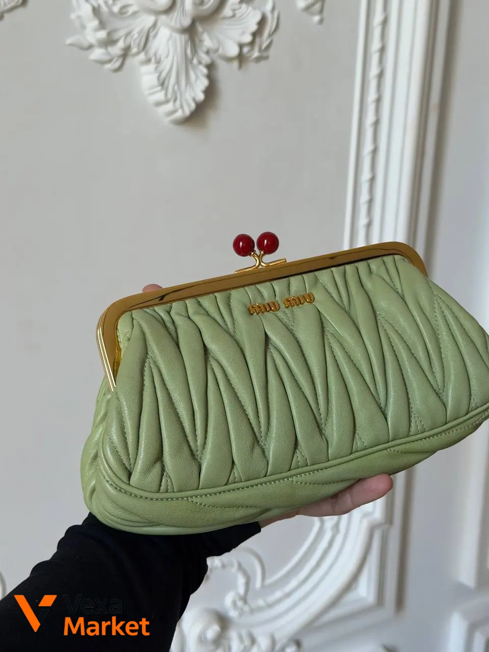 Клатч Miu Miu фісташковий