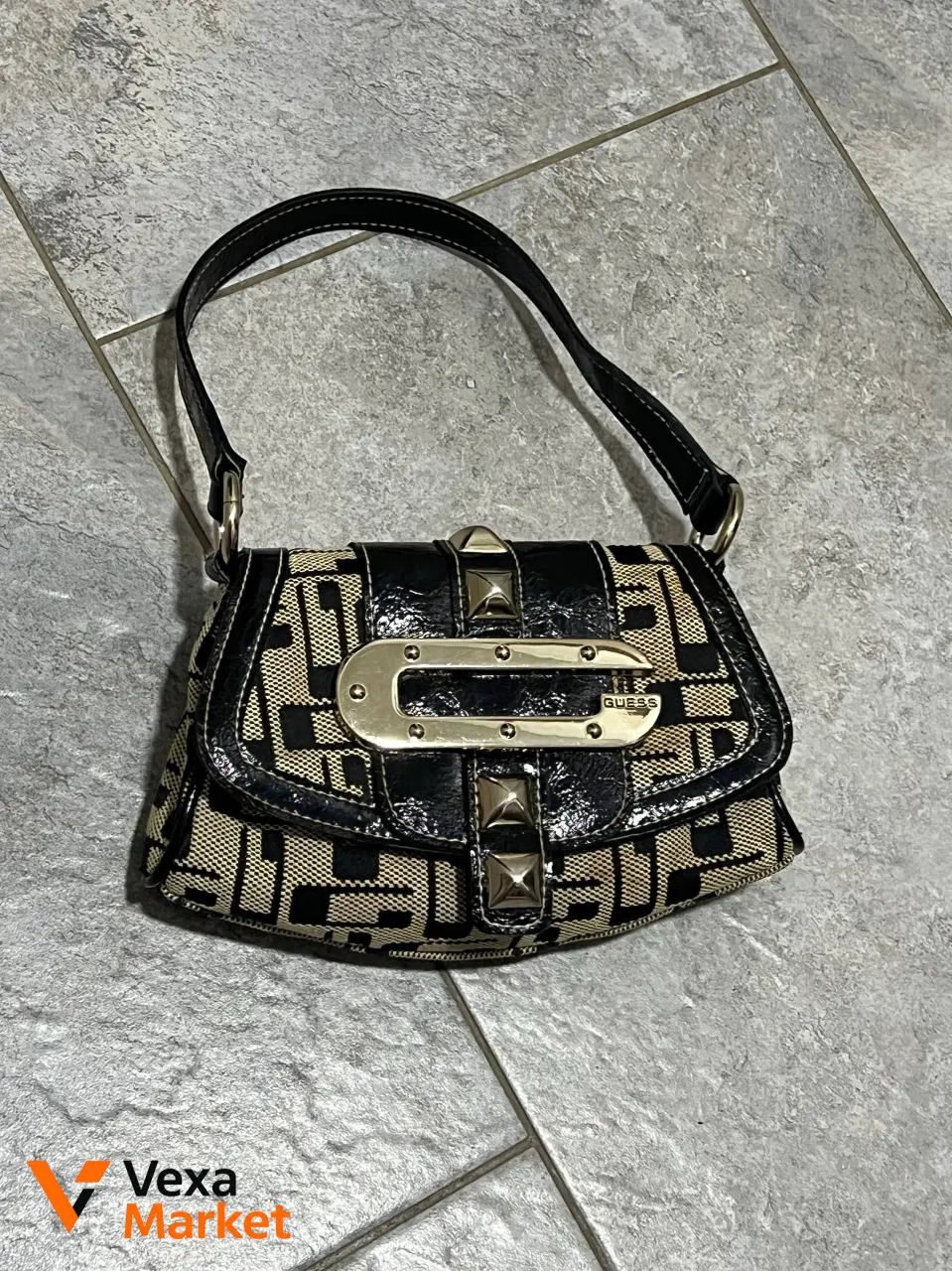 Сумка Guess
