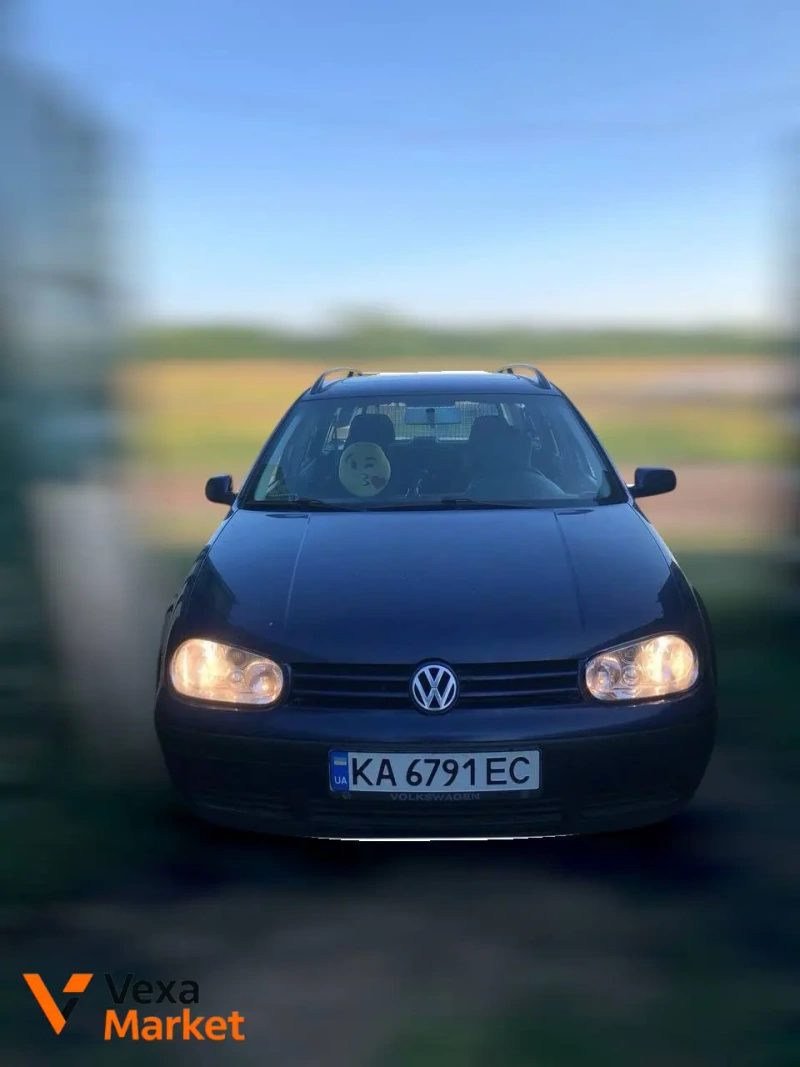 Volkswagen Golf 4 універсал 1.4 бензин механіка 2000 року — фото 2