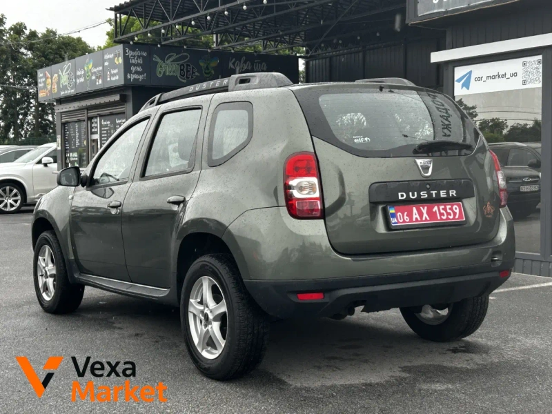 Dacia Duster 2014 Дизель 1.5 л. Зелений — фото 3