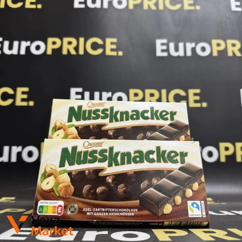 Π¨ΠΎΠΊΠΎΠ»Π°Π΄ Chocour Nussknacker ΡΠΎΡΠ½ΠΈΠΉ Π· ΡΡΠ½Π΄ΡΠΊΠΎΠΌ 100Π³