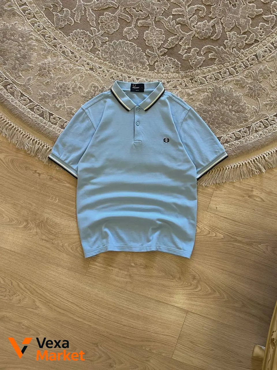 Дві футболки Fred Perry (блакитна L, темно-синя S)