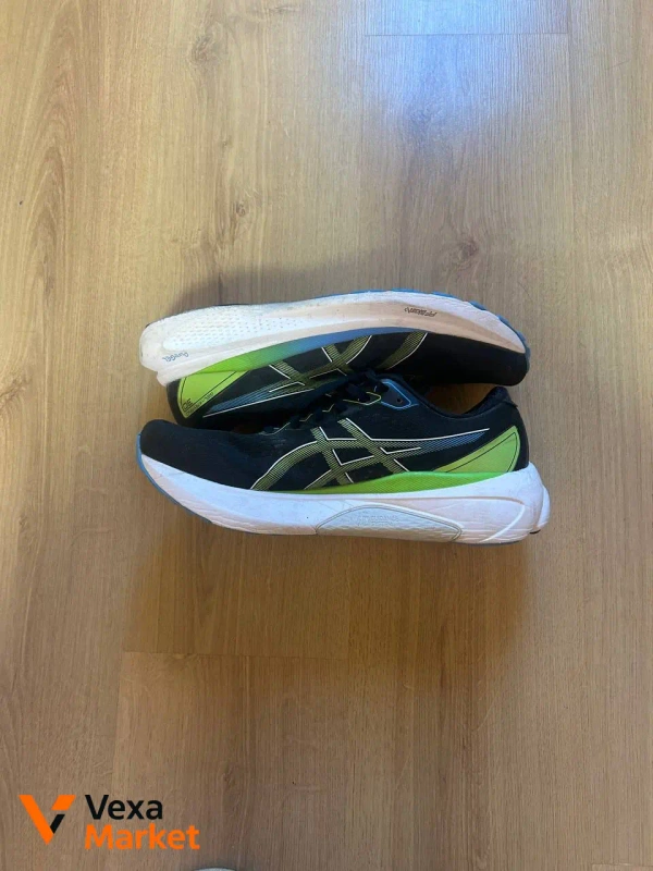 Бігові кросівки Asics