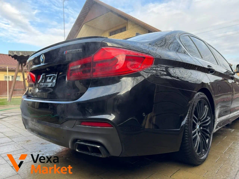Бампер BMW G30 М-пакет дорестайлинг цвет 475/9 — фото 2