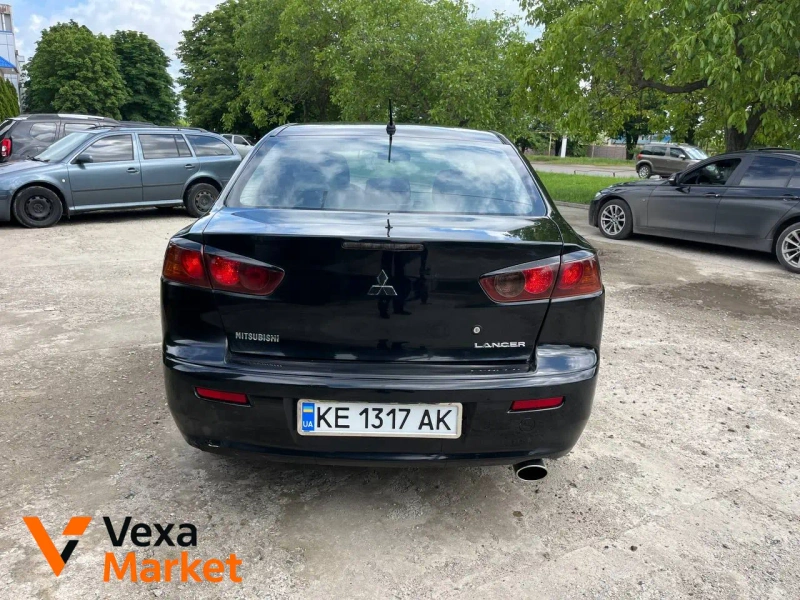Mitsubishi Lancer X 2008 1.5 бензин чорний — фото 4
