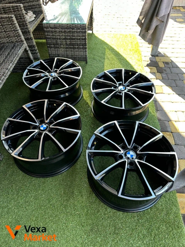Диски БМВ R19 5x120 8J ET35 Germany