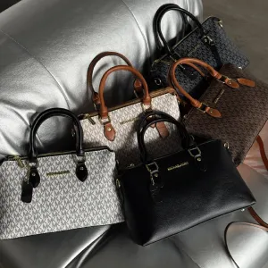 Сумка Michael Kors Crossbody чорний 20440-1