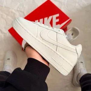 Кросівки Жіночі Nike Air Force 1 Low All White