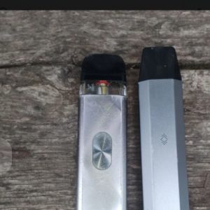 Два вейпи Vaporesso та Xtal SE