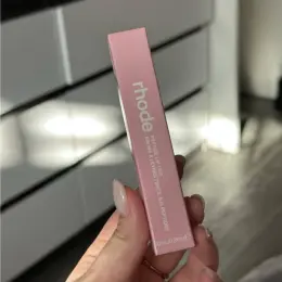 Rhode Peptide Lip Tint