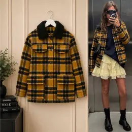 Куртка-сорочка Bershka в клітку