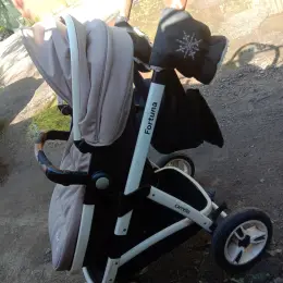 Коляска дитяча Carrello Fortuna