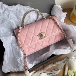 Chanel Wallet рожевий, гладка шкіра