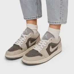 Жіночі Air Jordan 1 Low SE