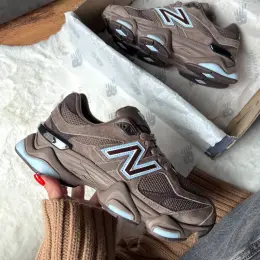 New Balance 9060 Brown Ice