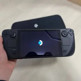 Портативная игровая консоль Valve Steam Deck 512 GB