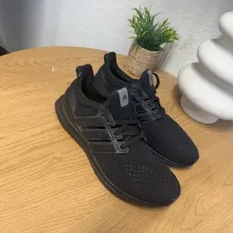 Adidas Ultraboost кроссовки мужские черные размер 40
