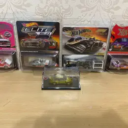 Колекційні моделі Hot Wheels