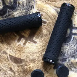 Грипси SIXPACK K-Trix Black 130 мм