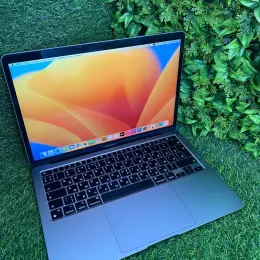 MacBook Air 2020 13.3 M1 8GB RAM 256GB SSD