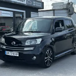 Daihatsu Materia 2007 Бензин Автомат Чорний