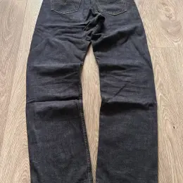 Levis jeans