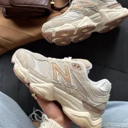 New Balance 9060 Beige Замша/Текстиль