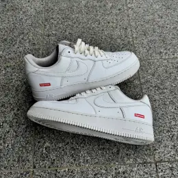 Nike Air Force 1 Low x Supreme 45 розмір