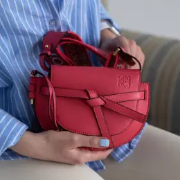 Loewe Mini Gate Dual Bag из мягкой телячьей кожи