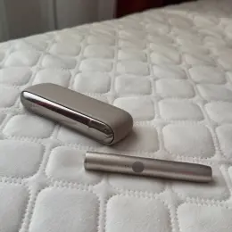 IQOS ILUMA золотий
