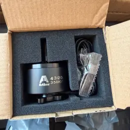 Безколекторні двигуни FlashHobby A4320 350KV та A3115 900KV