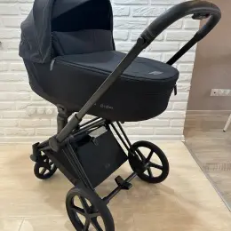 Коляска Cybex Priam 4.0 (2025) чорна