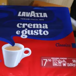 Lavazza Crema e Gusto Classico мелений кави середньої обсмажки 500г
