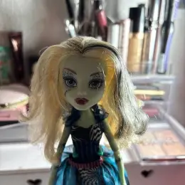 Кукла Monster High Френки Штейн