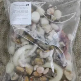 Морський коктель (кальмари, мідія, креветка, восьминіг) 1000г