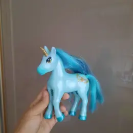 Іграшки для дітей: MGA's Dream Bella, Polly Pocket, поні та інше