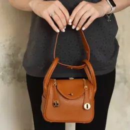 Hermès Lindy сумка жіноча шкіряна