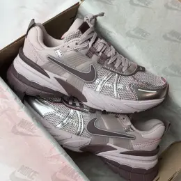 Nike V2k Run Platinum Grey