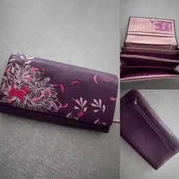 Шкіряний гаманець Radley London з багатьма відділеннями