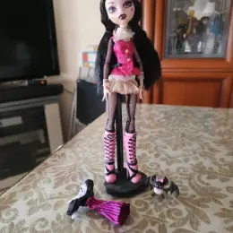 Кукла Monster High Дракулаура