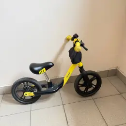 Дитячий біговел LIONELO