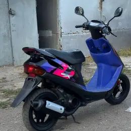 Honda Dio 28ZX скутер