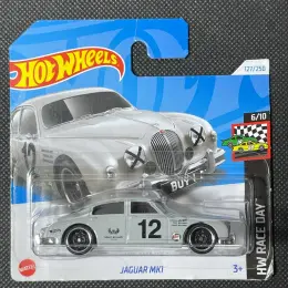 Колекційна машинка Hot Wheels Jaguar MK1