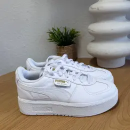 Кросівки Puma Palermo Platform білі