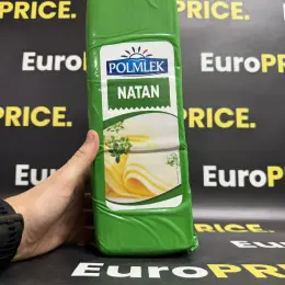 Сир кусковий Polmlek Natan