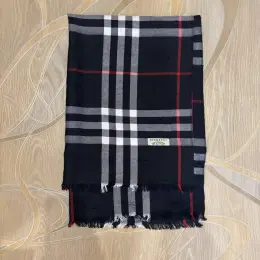 Шарф Burberry