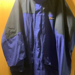 Berghaus Ветровка XL