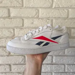 Reebok Шкіра 42 розмір, устілка 27 см